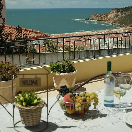 بيت للعطل The View Over Nazare! Mar A Pedra نازاريه